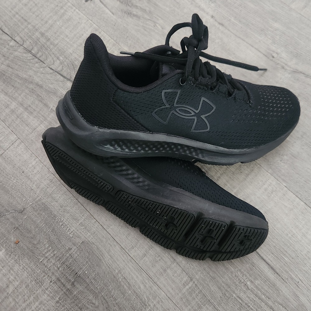 Under Armour Charged Pursuit 3 Black Running Shoes 3026523-003 Womens 7.5